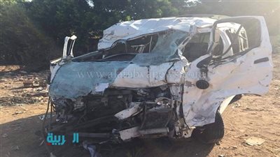 بالصور.. مصرع 21 شخصًا في تصادم 