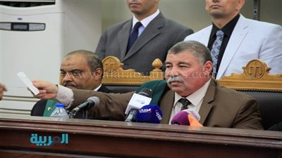 القاضي مداعبًا متهم باغتيال النائب العام: 