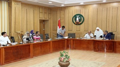 عرض 26 شكوى للمواطنين خلال اللقاء الأسبوعي بالمنوفية
