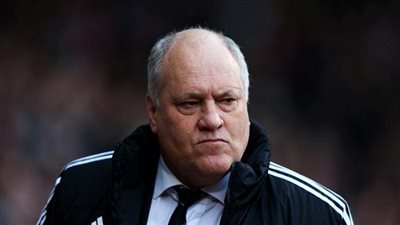 أنباء عن رحيل مارتن يول بعد جلسة سرية مع محمود طاهر