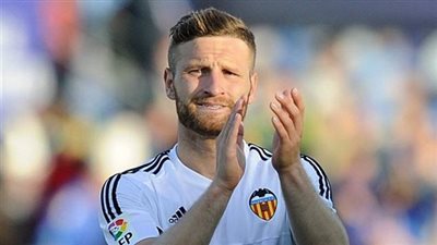 موستافي يقترب من الانضمام للأرسنال