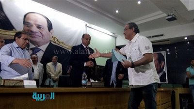 بالفيديو والصور.. 