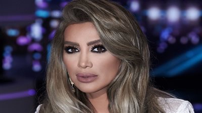 أحمد علي موسى يقاضي مايا دياب بسبب 