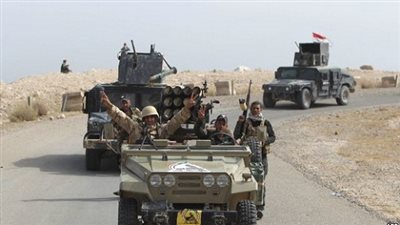 الجيش العراقي يدمر رتل شاحنات لنقل النفط تابع لتنظيم 