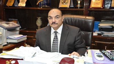 محافظ القليوبية يطالب رؤساء المدن بضرورة التواصل مع الشباب