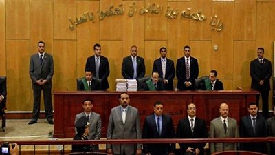 التحقيق في بلاغ يتهم ضابط شرطة باحتجاز شاب دون وجه حق 