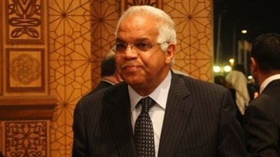 برلماني يعرض مطالب أهالي النوبة على وزير النقل