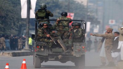 الجيش الباكستاني يقتل 9 مسلحين في مقاطعة خيبر خلال عملية جوية