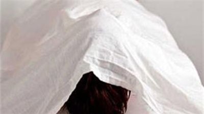 مصرع طفل حاول إنقاذ أمه من الاغتصاب