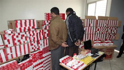ضبط 135 ألف علبة سجائر أجنبية مهربة خلال 24 ساعة