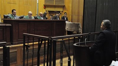 المحكمة تستمع لأقوال متهم في 
