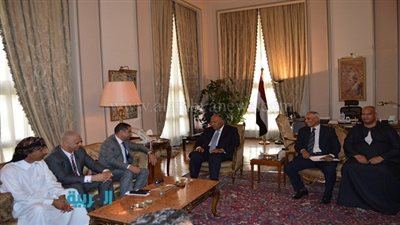 بالصور.. وزير الخارجية يستقبل وفد النقابة العامة للفلاحين