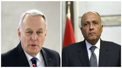 سامح شكري يجري اتصالاً هاتفيًا بوزير خارجية فرنسا