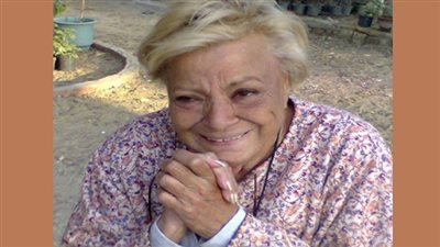 ممثلة تكشف سبب تدهور صحة نادية لطفي.. وترد على شائعة وفاتها