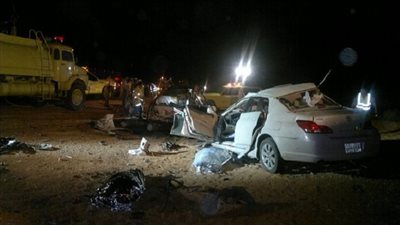 إصابة شخص في حادث تصادم سيارتين أعلى محور 26 يوليو