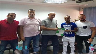 بتروجيت تجدد عقد بيكلي لمدة عامين