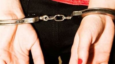 تجديد حبس مهندسة بحي الهرم لاتهامها بتقاضي رشوة