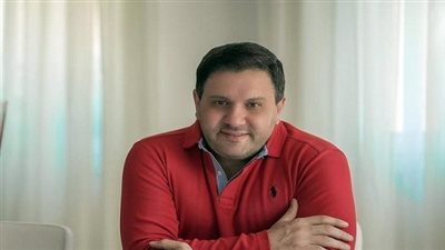 إدوارد يفاجئ جمهوره بصورة أبنائه على 