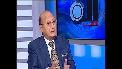 أستاذ الإدارة: أين الحوافز المقدمة لمشروعات الإنتاج؟