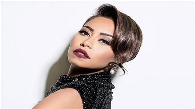 شيرين عبد الوهاب تشكر إدارة مهرجان 