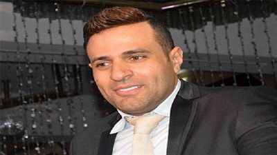 محمد نور يحيي حفلًا غنائيًا ثاني أيام العيد بنادي 