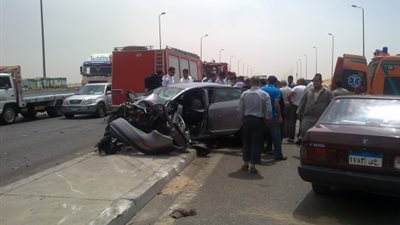 إصابة 5 في انقلاب سيارة ملاكي بطريق 