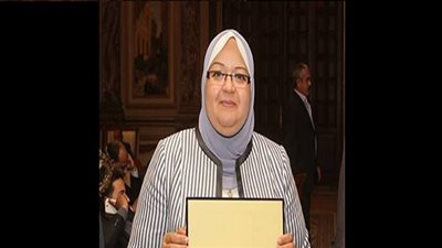 نائبة برلمانية: استعجال إقرار القيمة المضافة لإرضاء النقد الدولي