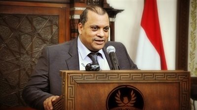 الفضالي: موقف حزب النور من قانون بناء الكنائس يعكس تطرفه 