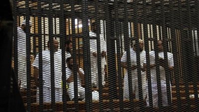 تأجيل محاكمة 66 متهمًا في قضية 