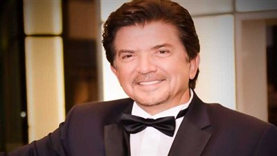 وليد توفيق يشارك جمهوره لتكريمه في حفل 