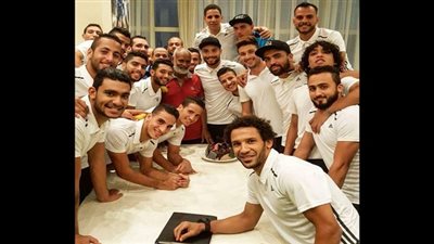 لاعبو الاتحاد يحتفلون بعيد ميلاد 