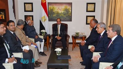 السيسي يستقبل نائب الرئيس الهندي بمقر إقامته في نيودلهي 