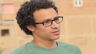 أحمد داوود ينشر صورة له بصحبة أسرته على 