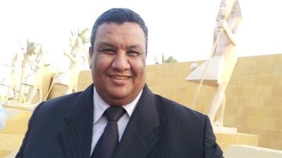 برلماني: إعفاء السياحة من 