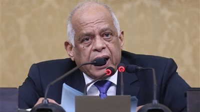 رئيس جامعة عين شمس يستقبل علي عبدالعال