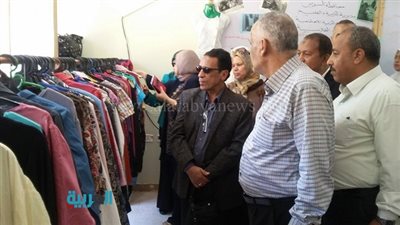بالصور.. افتتاح المعرض الخيري الأول للاتحادات الطلابية بالسويس