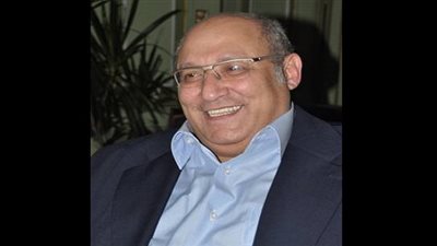 رئيس جامعة عين شمس: إعداد برنامج ثقافي شامل للطلاب