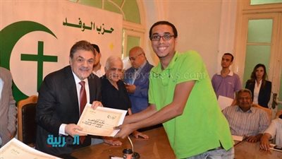 بالصور.. رئيس 