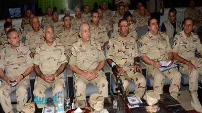 بالصور.. رئيس الأركان يشهد إحدى مراحل المشروع التكتيكي 