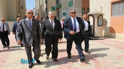 بالصور.. وزراء الكهرباء والرياضة والتضامن في زيارة للأسمرات