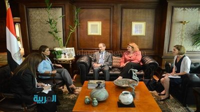 سحر نصر تدعو الجانب الأمريكي لدعم المشروعات الصغيرة والمتوسطة 