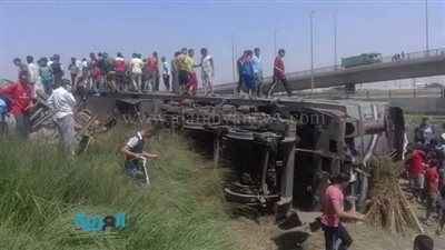 مصرع راكبين وإصابة العشرات في حادث قطار بالعياط 