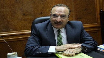 محافظ بني سويف يواصل عقد لقاءاته الأسبوعية بالمواطنين