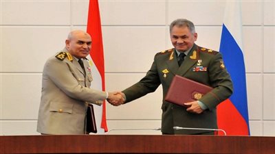 المتحدث الرسمي ينشر فيديو عودة الفريق صدقي صبحي من روسيا