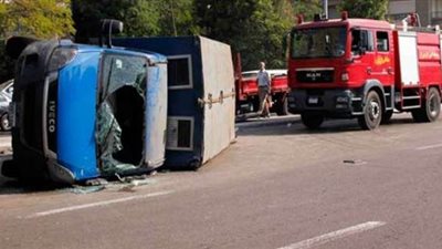 إصابة ضابط و4 شرطيين في حادث مروري أعلى محور 26 يوليو