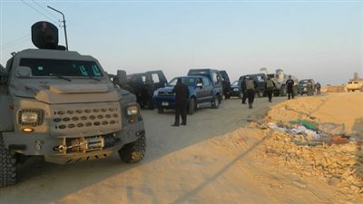 قوات إنفاذ القانون تضبط بؤرة إرهابية شديدة الخطورة بالواحات البحرية