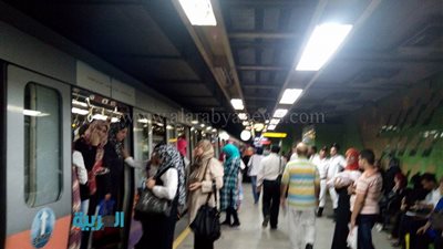 بالصور.. توقف حركة قطارات الخط الثاني لمترو الأنفاق