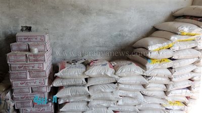 بالصور.. ضبط 6500 طن سلع تموينية مجهولة المصدر بالسويس