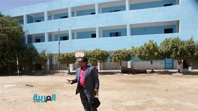 إحالة كل العاملين بإحدى مدارس السويس إلى التحقيق