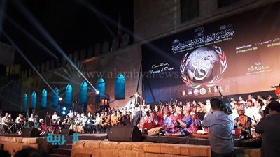 بالصور.. حفل افتتاح الدورة التاسعة لمهرجان 